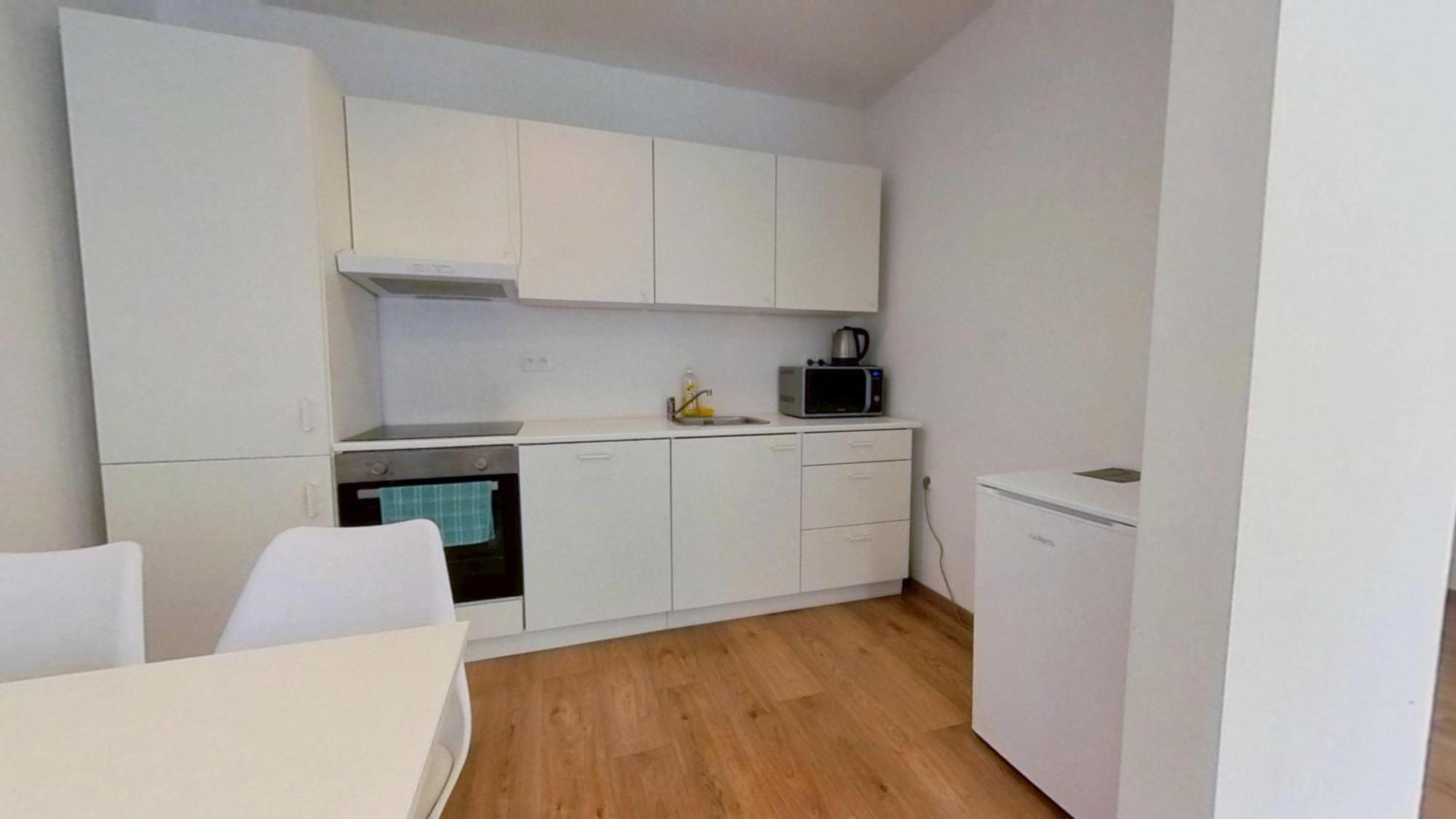 Air-Conditioned 2 Room Apartment, With Terrace, Rovinka 203 Exteriör bild